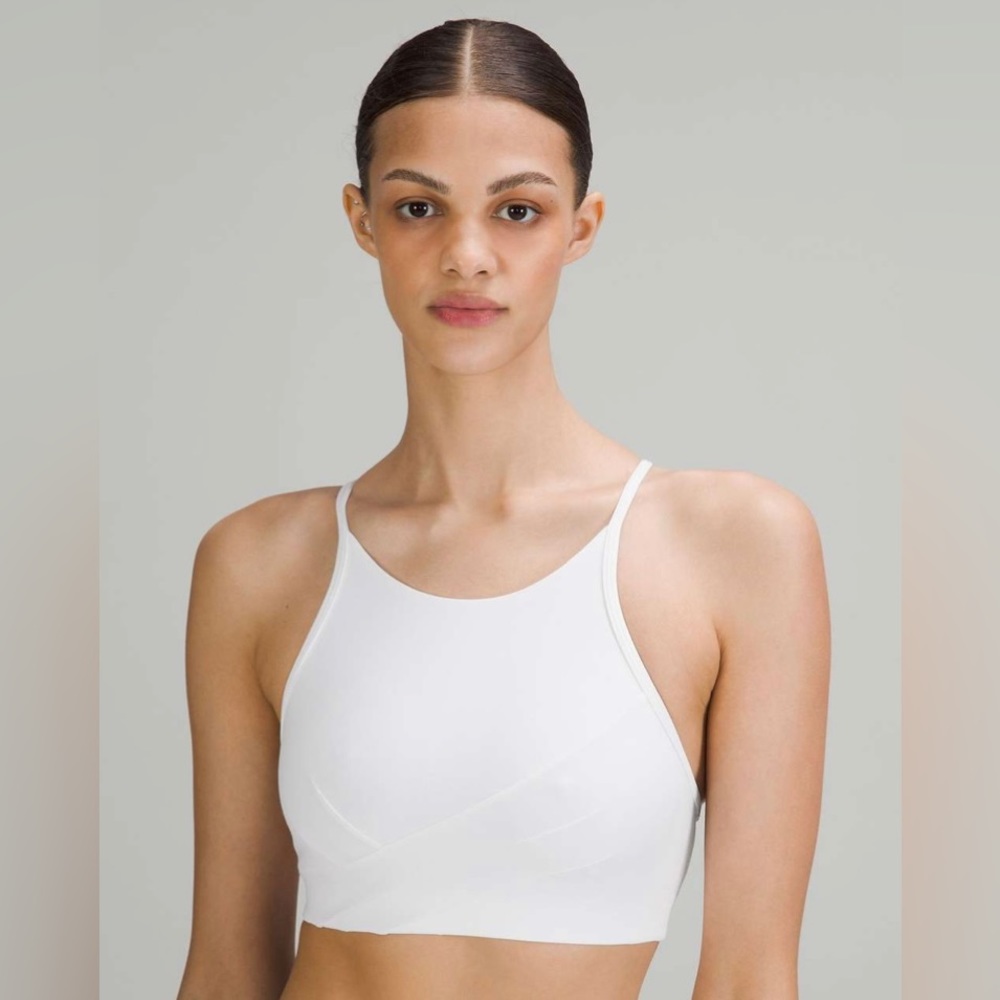Lulu lemon flow Y  wrap-front high neck white bra, size 6, light support